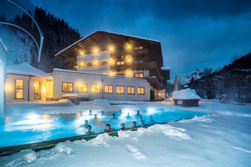 Landhotel Alpenhof Filzmoos Exterior foto