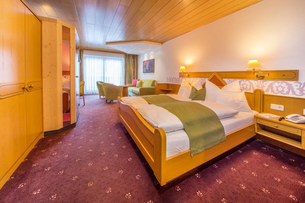Landhotel Alpenhof Filzmoos Quarto foto