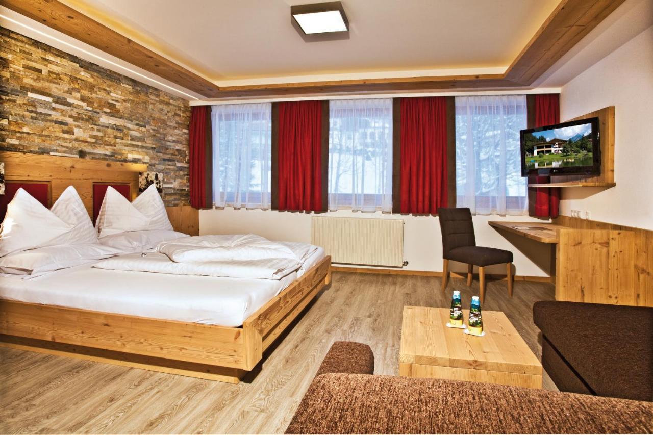 Landhotel Alpenhof Filzmoos Exterior foto