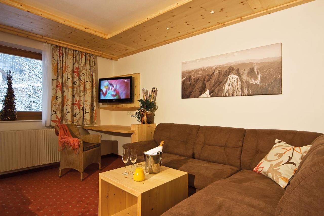 Landhotel Alpenhof Filzmoos Exterior foto